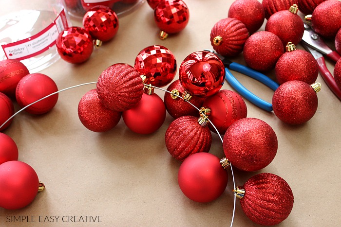 Diy christmas ornament garland