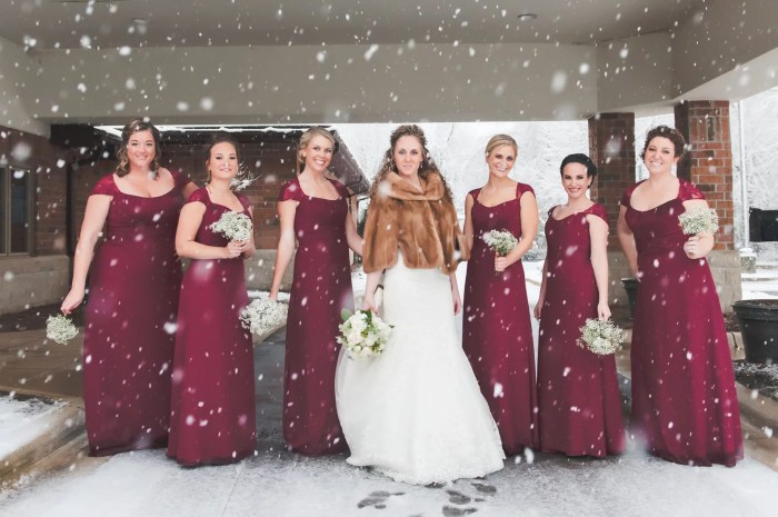 Winter wedding dress bride